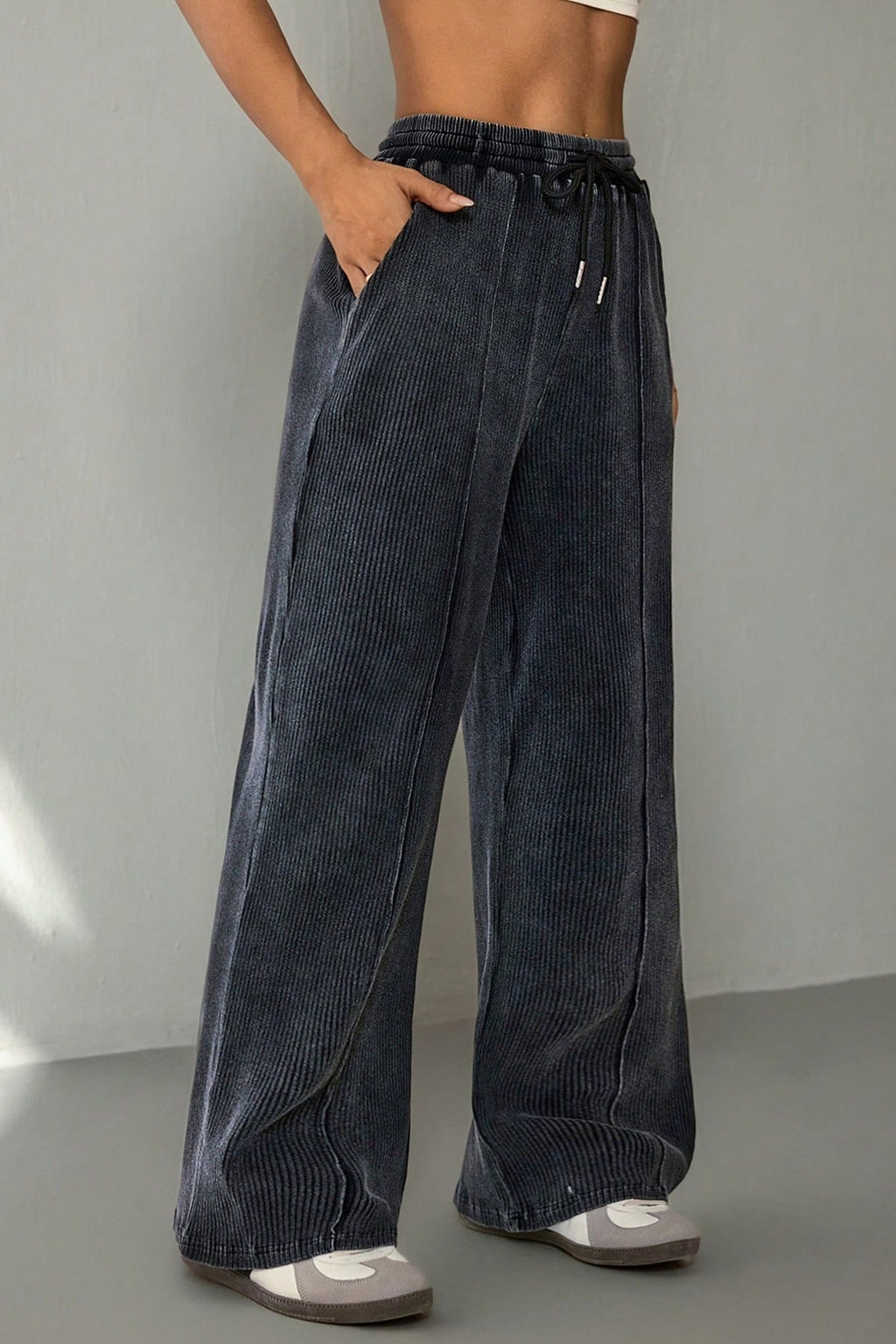 Solid Color Drawstring Waist Wide Leg Sweat Pants