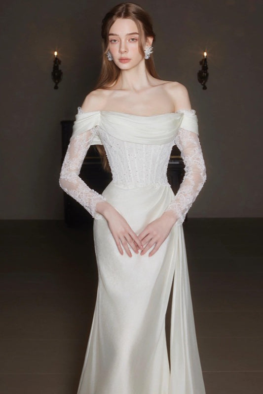 Elegant Off Shoulder Lace Wedding Dress