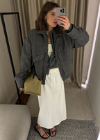 Lena Herringbone Wool Jacket – Structured Zip-Up with Oversized Pockets