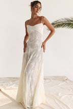 Karina Elegant and Versatile Summer Dress for Women Relaxed Modern Fit