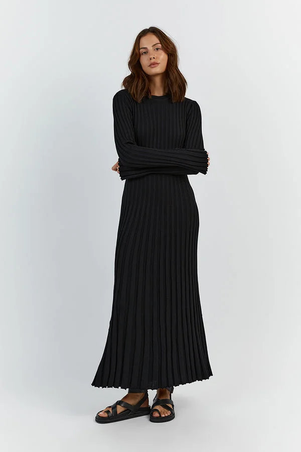 Sara Exclusive and Summer Dress Elevated Occasion Wear