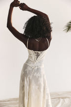 Karina Elegant and Versatile Summer Dress for Women Relaxed Modern Fit