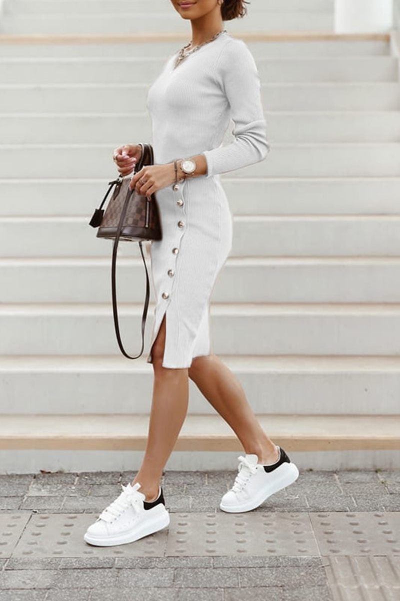 Felicidad Street Solid Buckle Modern Dress with Premium Casual Styling