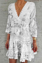 Pilar Aesthetic Cute Printed Dresses with Floral Pleats and V Neck Premium Wardrobe Essential