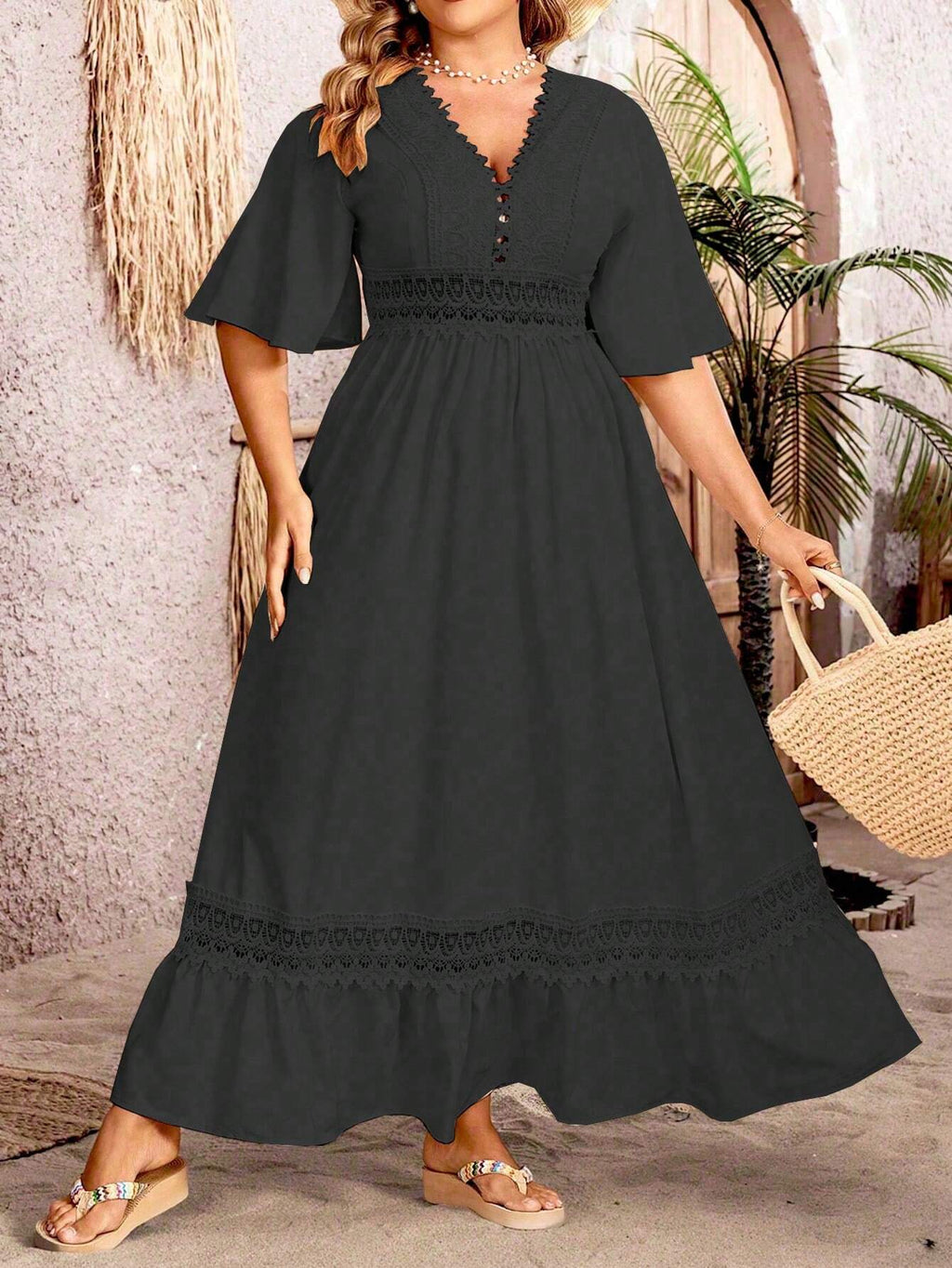 Laura Minimalist Line Plus Size Dress for Women Evening Wear Edit
