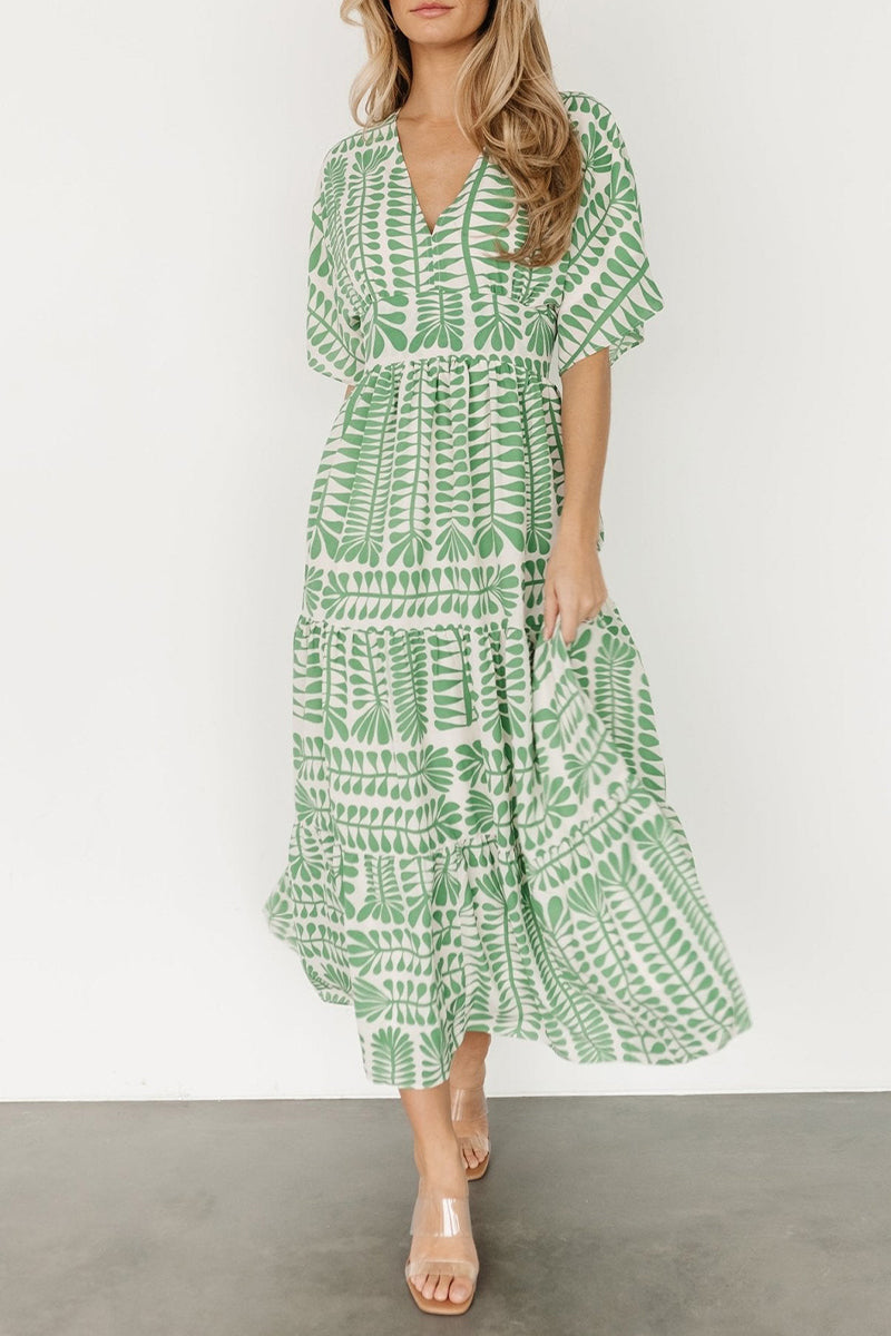 Gloria Exclusive Printed Vintage Holiday Dresses with Striped Print, Patchwork and V Neck Evening Wear Edit