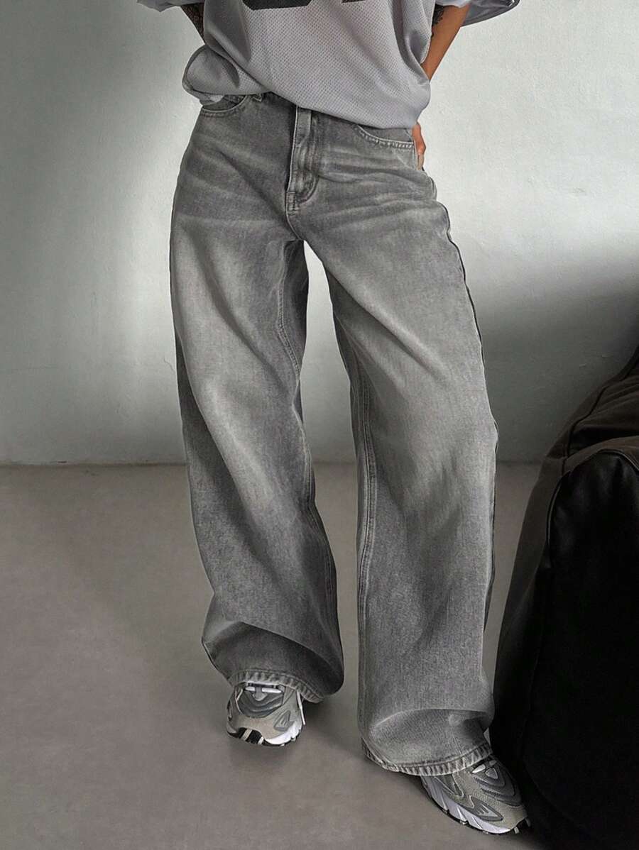 Low Waist Straight Jeans