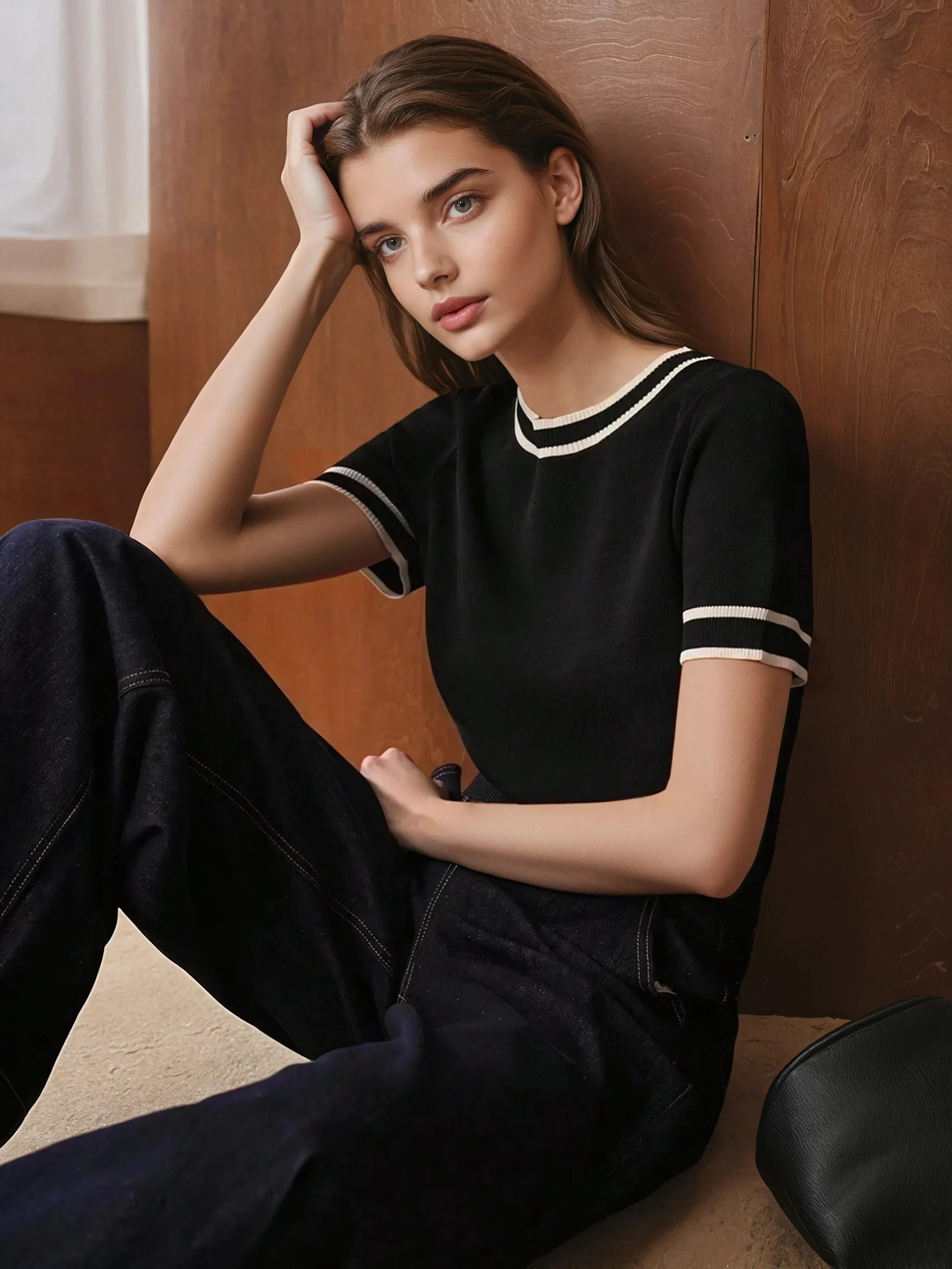 Knit Top With Contrast Trim Short Sleeves Modern Fit