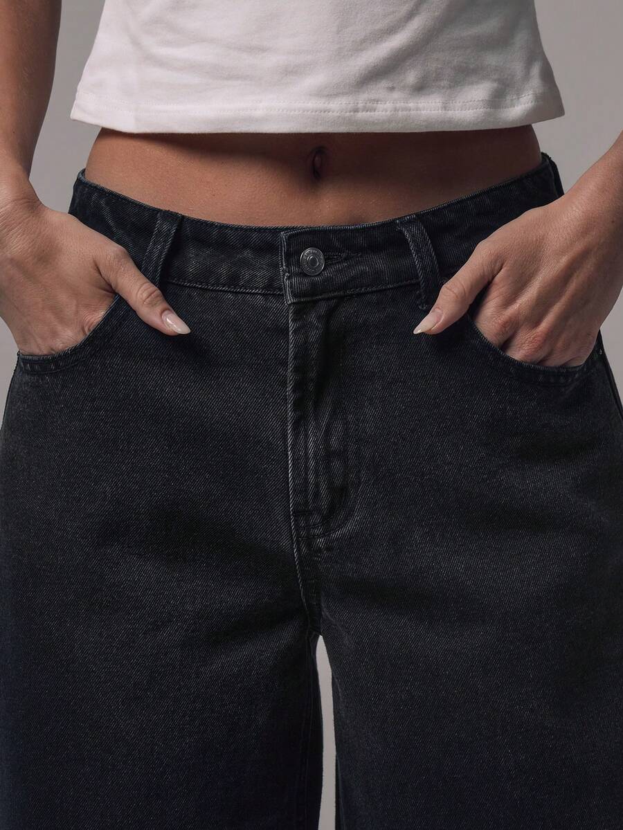 Mid Rise Wide Leg Denim Jeans With Silver Button Detail For Casual Everyday Wear