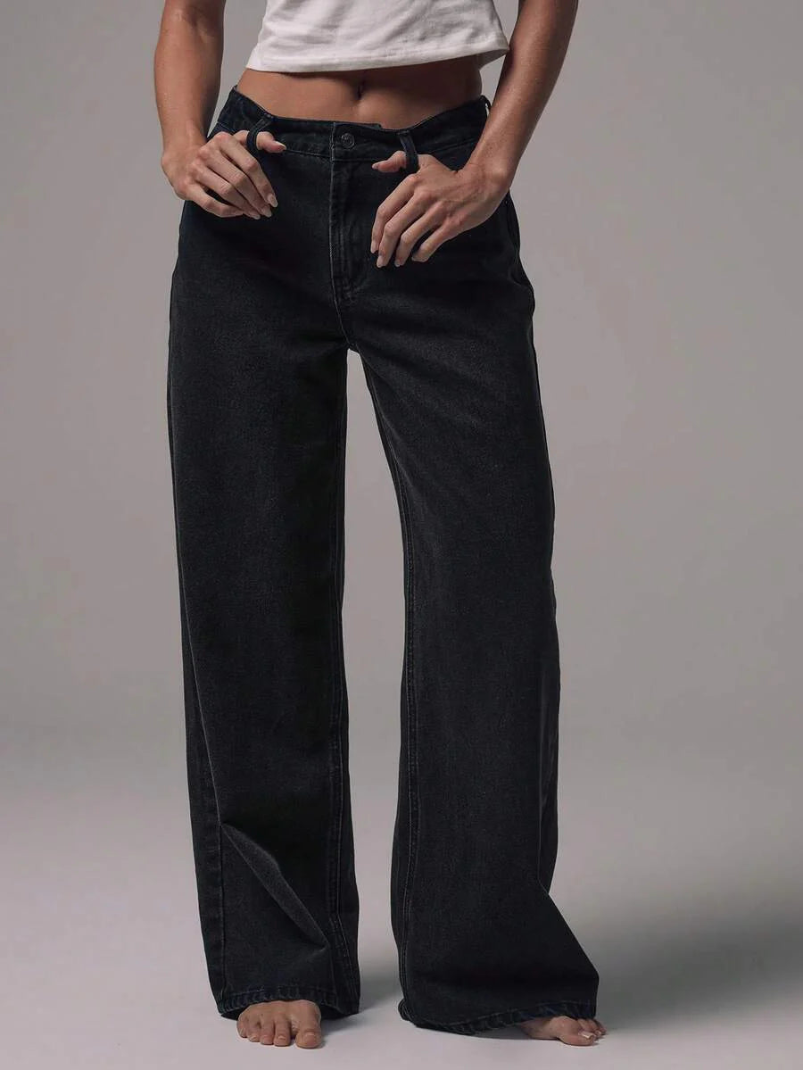 Mid Rise Wide Leg Denim Jeans With Silver Button Detail For Casual Everyday Wear