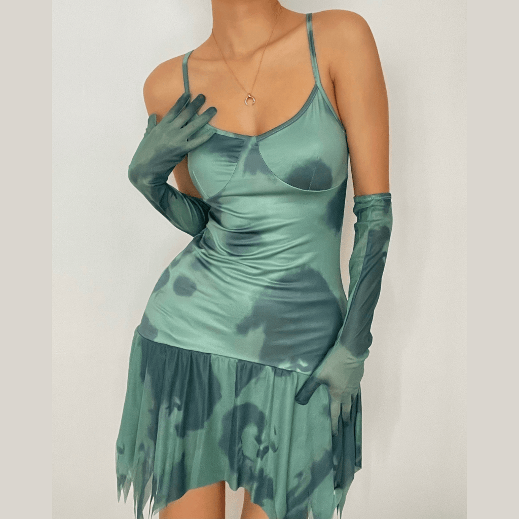Cross open back ruffled gloves dress