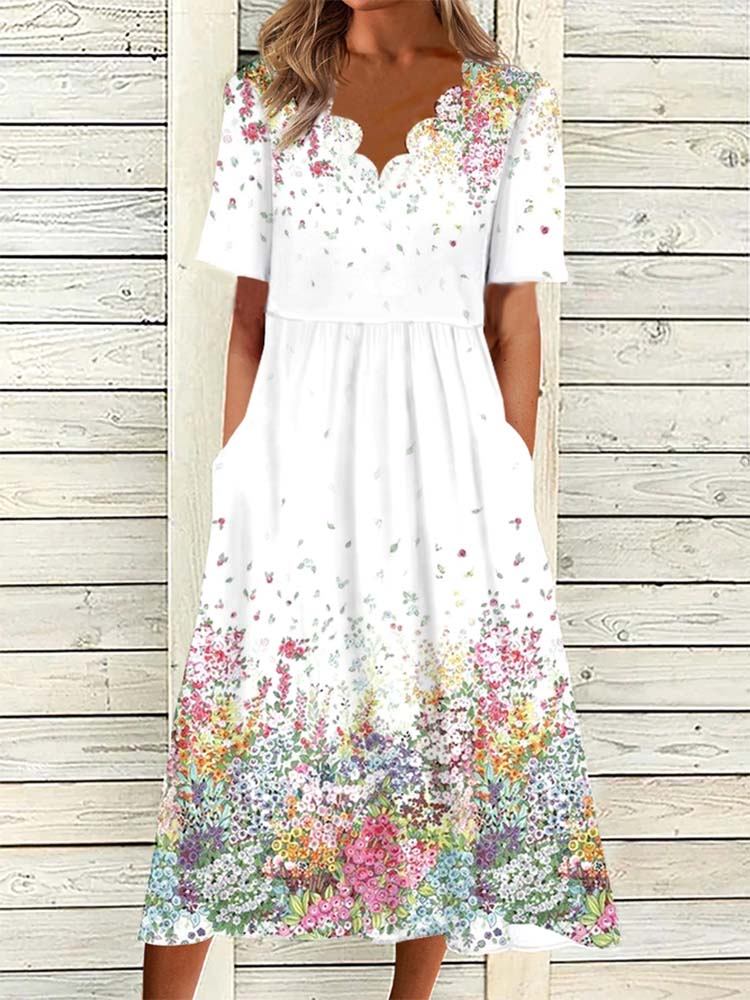 Ditsy Floral Scallop Short Sleeve Flared Dress