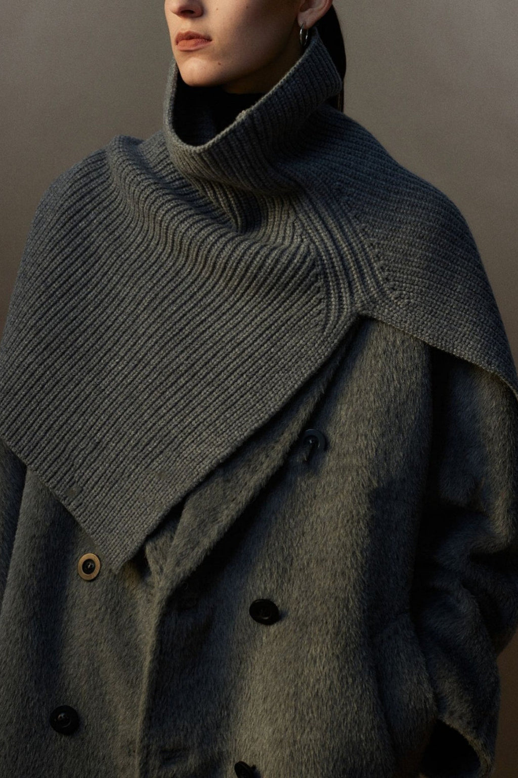 Super Fine Merino Knitted Turtleneck Split Scarf