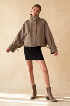 Vintage Stand Collar Buttoned Short Wool Coat