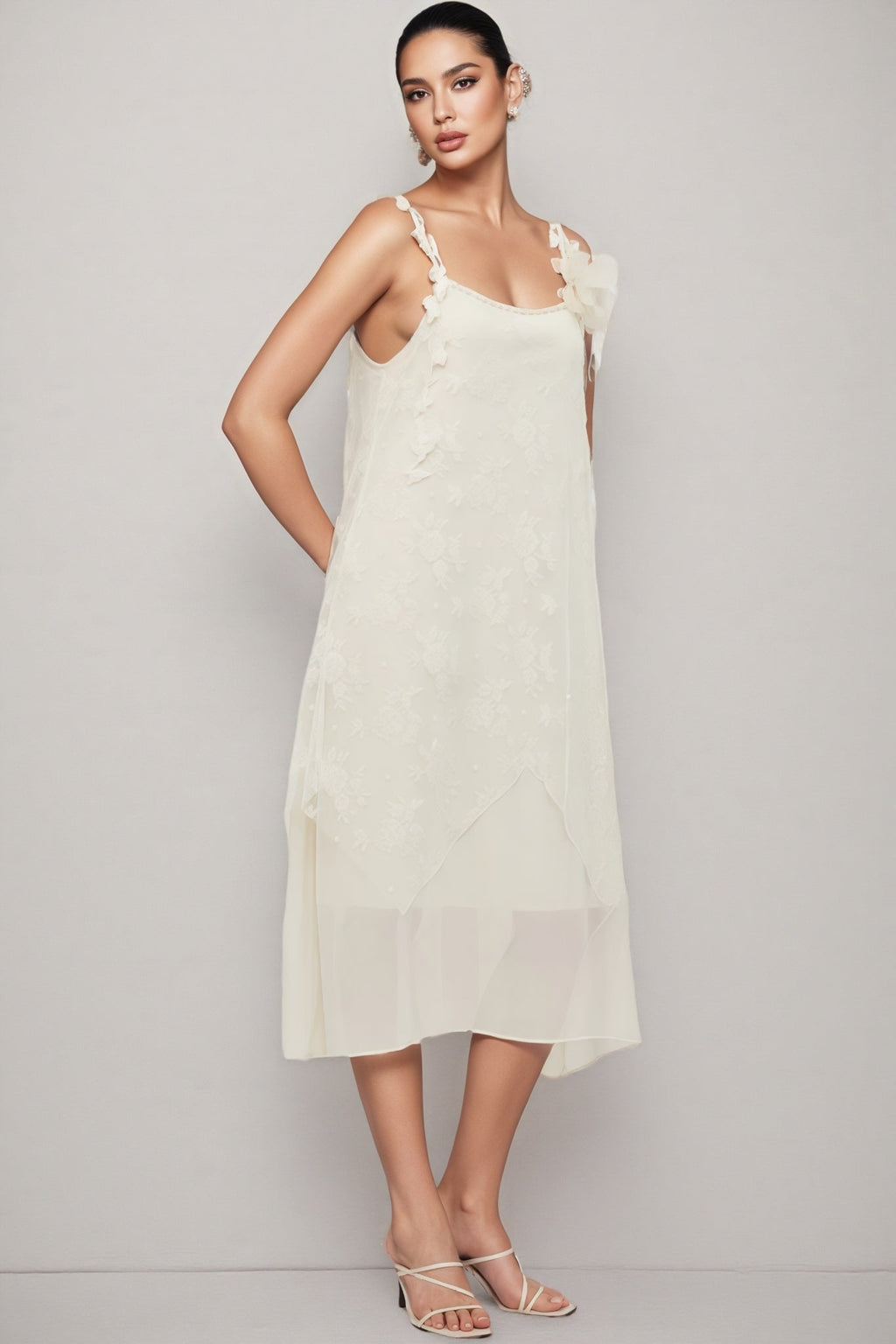 Wrenk Sleeveless Embroidered Flower Midi Dress