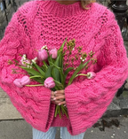 REBEKA SWEATER