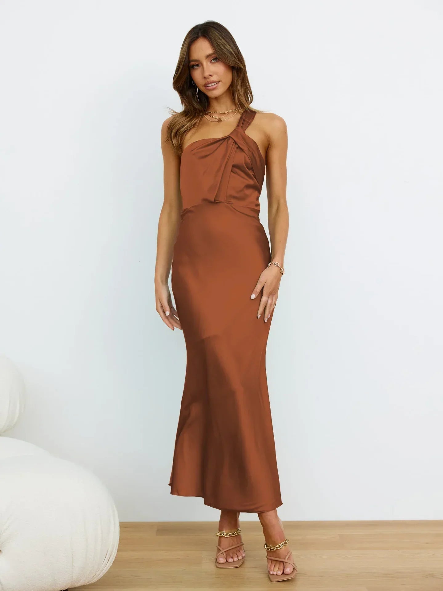 Elegant OneShoulder Satin French Slim Ladies Midi Dresses