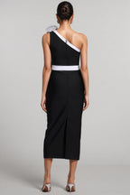 Siered One Shoulder Sleeveless Flowers Maxi Dress