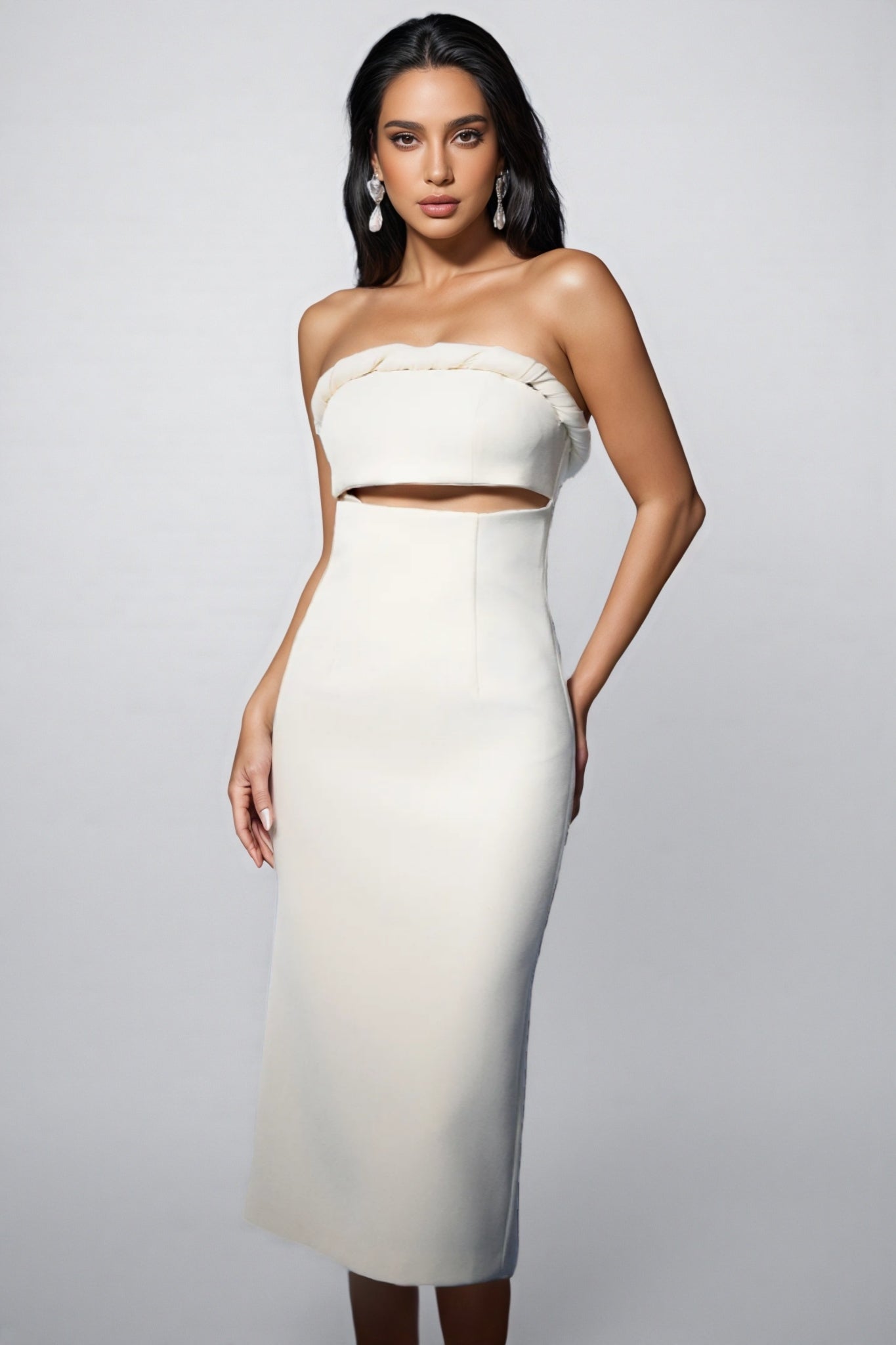 Quinety Strapless Hollow Midi Dress
