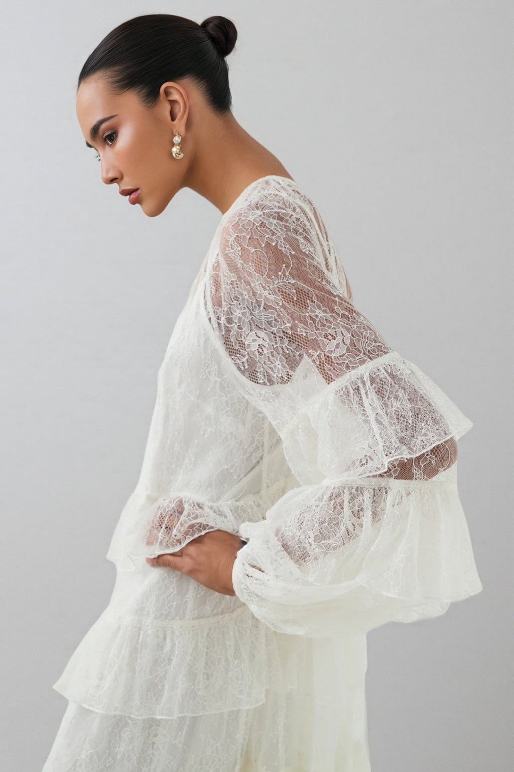 Wintk White Round Neck Lace Maxi Dress