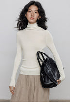 Soft Wool Turtleneck Fitted Stretchy Base Layer