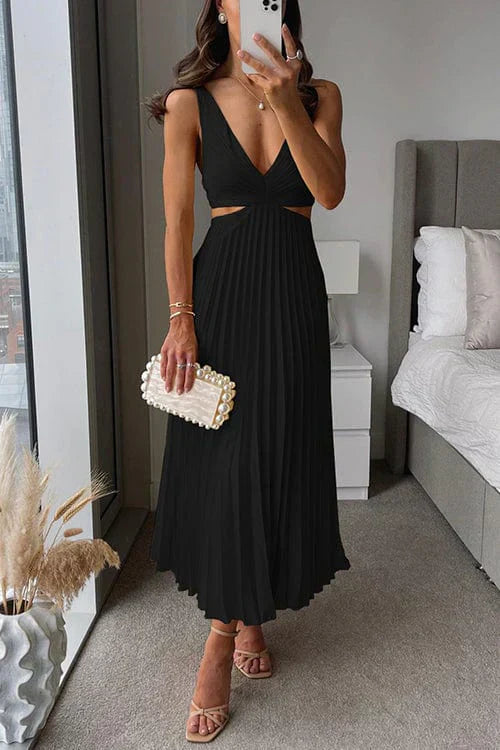 Caitlin Statement Pleated Dress with a Neckline Designer Edit