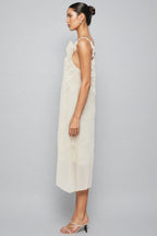 Wrenk Sleeveless Embroidered Flower Midi Dress