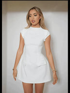 Carmen Exclusive Trendiges Mini Dress Mit Kapuzen��rmeln Elevated Occasion Wear