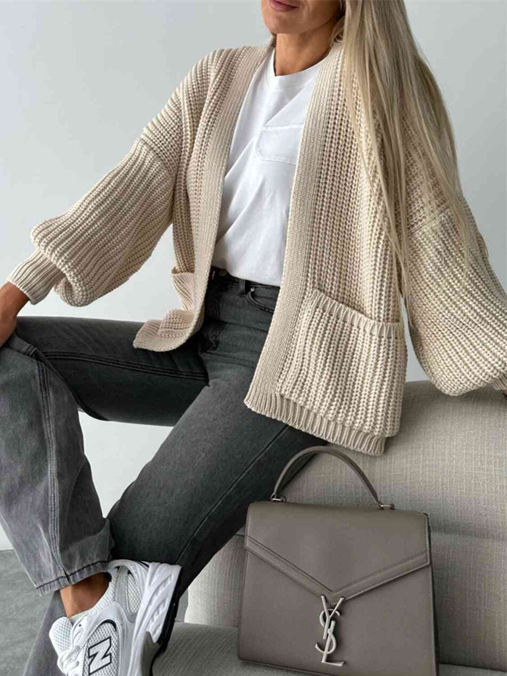 Solid Color V-neck Long-sleeved Casual Knitted Cardigan