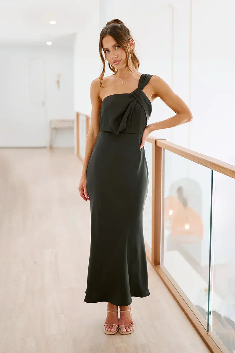 Diana Exclusive Maxi Dress Black Evening Wear Edit