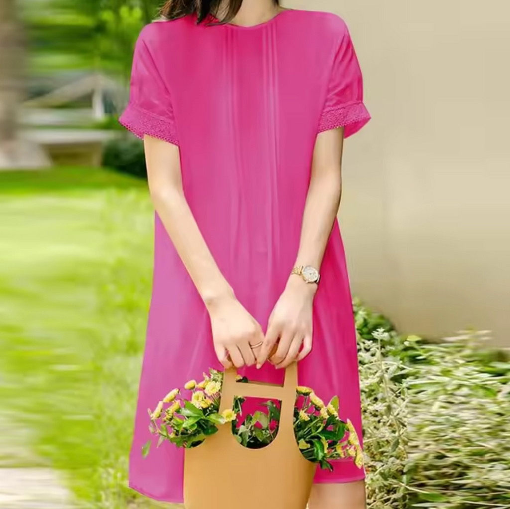 Virginia Timeless Dress with Round Neckline Elevated Occasion Wear