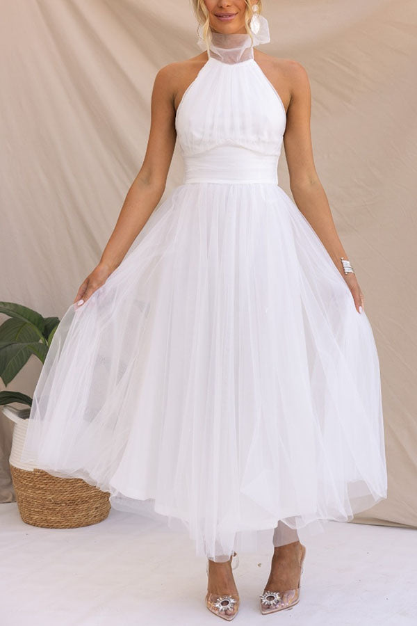 Gwendolen Minimalist Chic Women's Dress Silhouette Collection