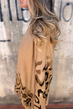 Leopard Print Loose-fitting Round Neck Long-sleeved Casual Top