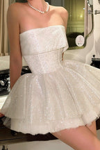 Elegant Strapless Party Dress