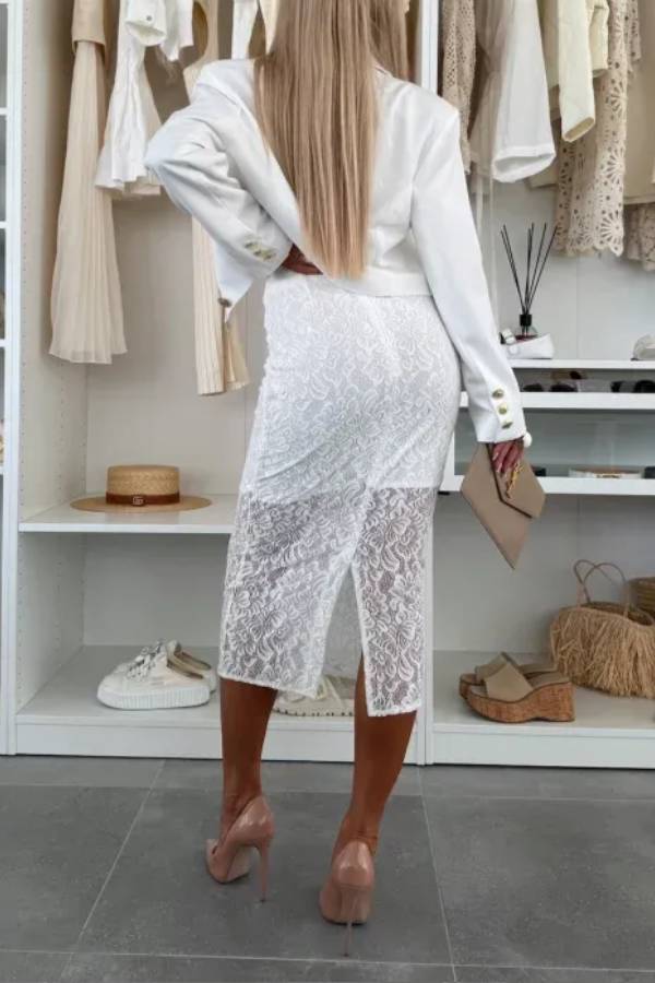 Ellien Solid Color Button Long Sleeve Crop Lapel Blazer