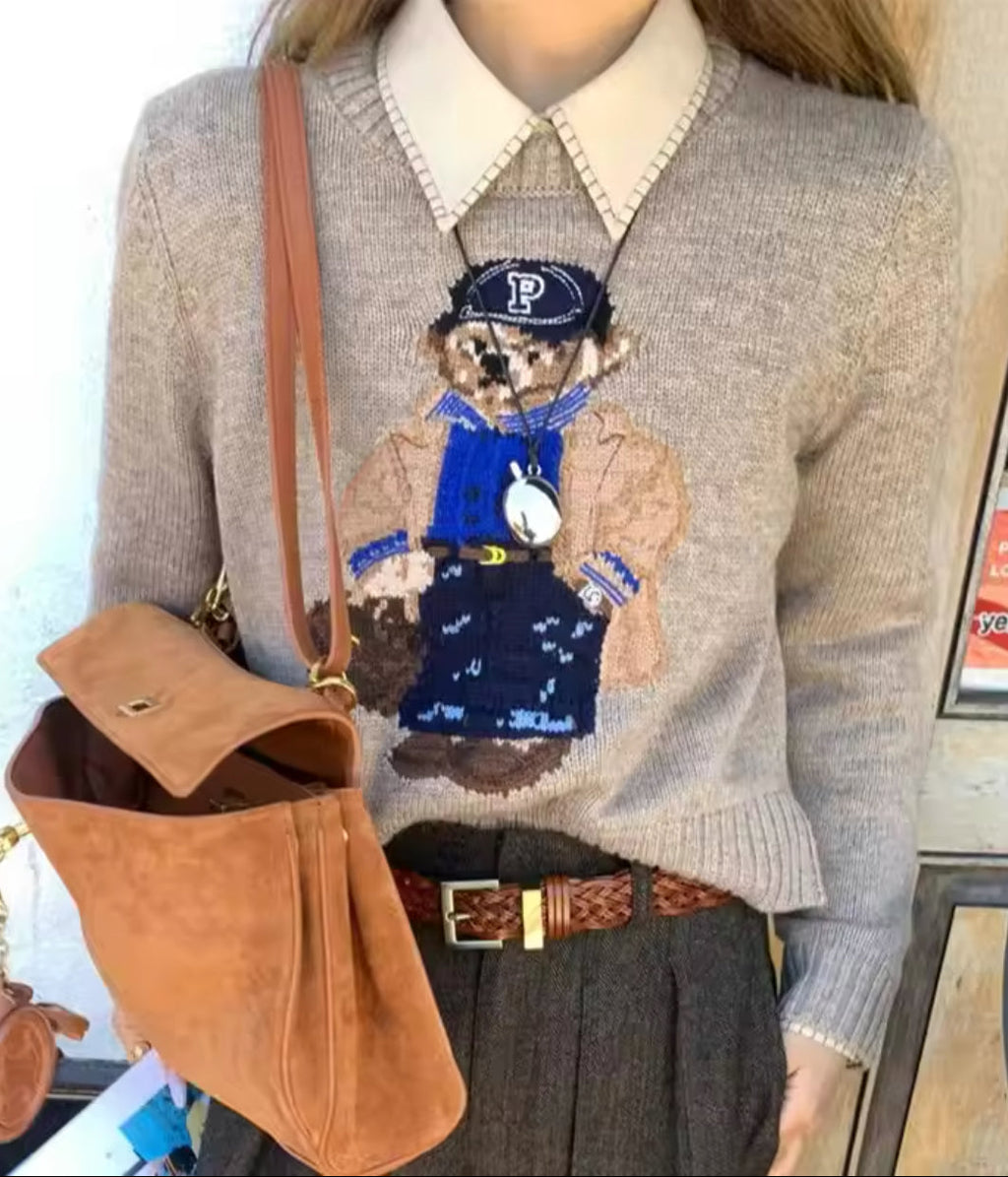 HELGA SWEATER