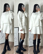 Knitted skirt suit