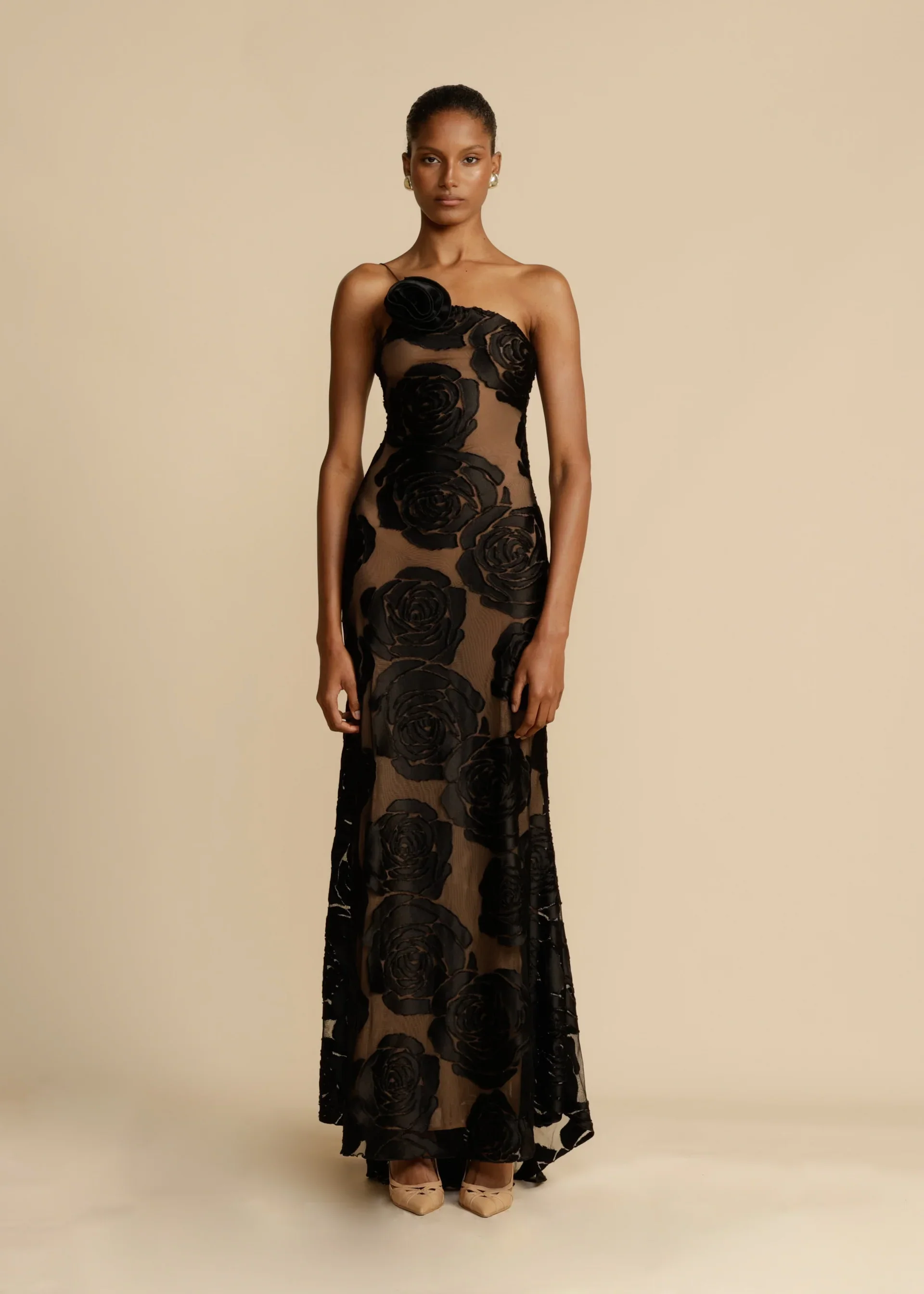 Vanesa Timeless Long Silk Evening Dress with Backless Design Everyday Luxe Edit