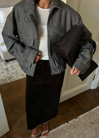 Lena Herringbone Wool Jacket – Structured Zip-Up with Oversized Pockets