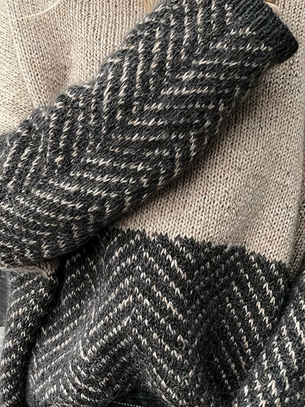 TINA SWEATER