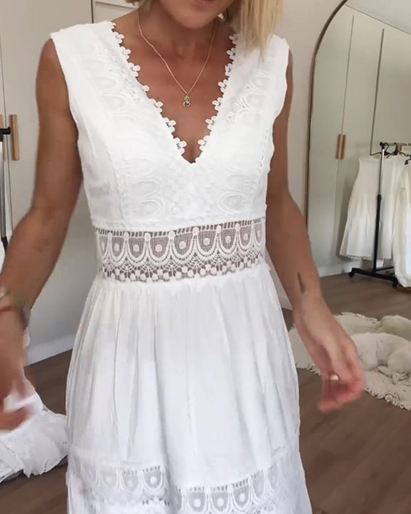 Carmen Chic Sleeveless Lace Dress with V Neckline Elevated Occasion Wear