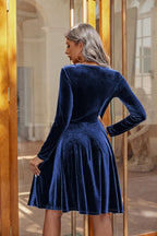 Yasmin Aesthetic Knee Length Dress with a Round Neckline and Long Sleeves Premium Wardrobe Essential
