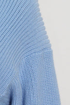 Slim Fit V-Neck Knit Top