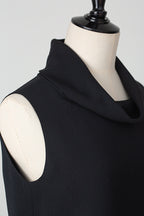 Black Sleeveless Pleat Detail Top