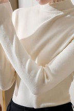 Chic Lace Paneled Mock Neck Fitted Base Layer