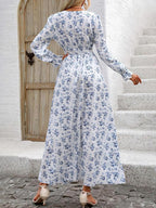 Estefanía Aesthetic Smocked Printed Dress with Flounced Sleeves and V Neck Boutique Collection