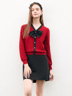 Bow-tie knitted sweater