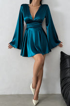 Solid Color V-neck Flared Long Sleeves Slim-fit Elegant Mini Dress