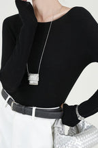 Seamless Fine Wool Knit Top