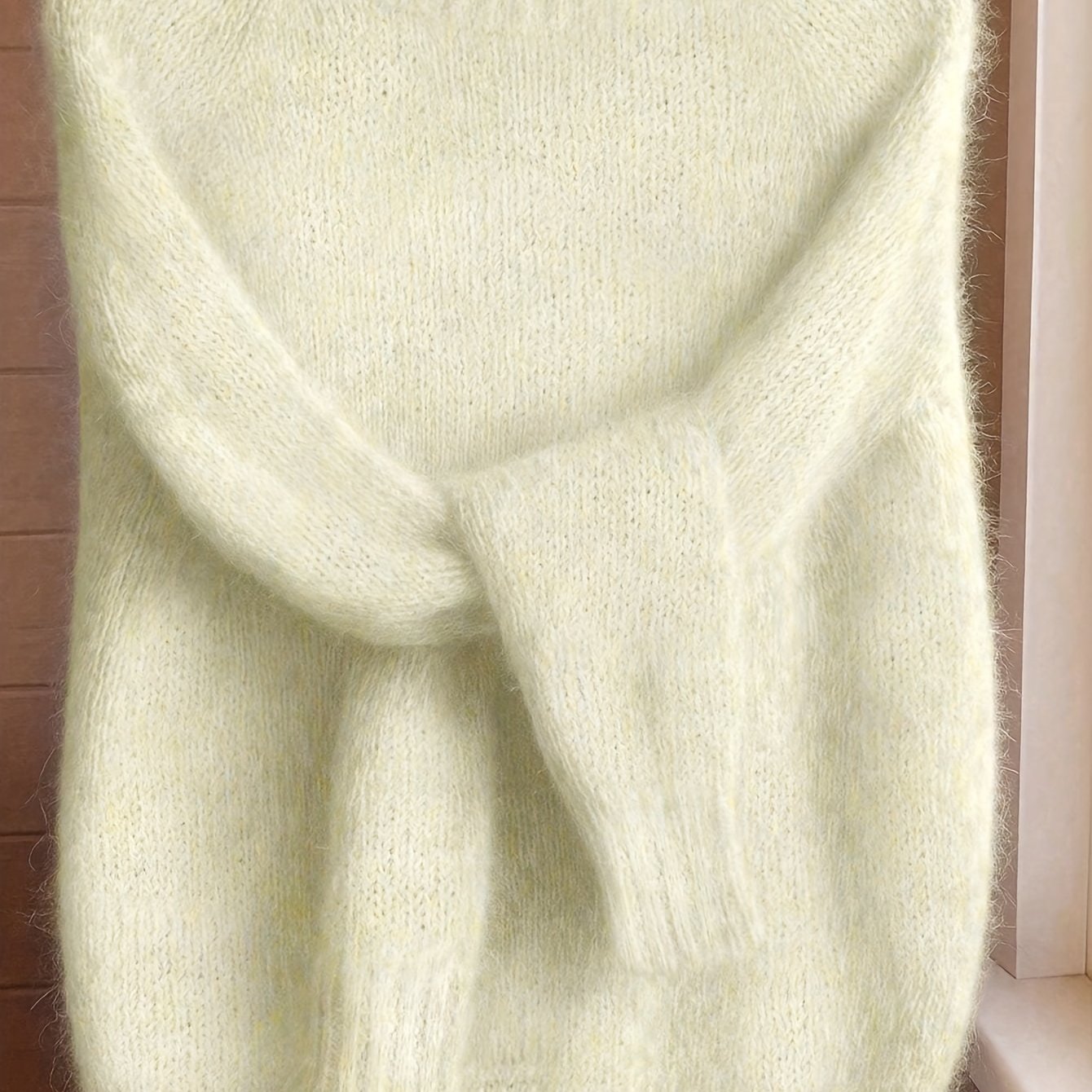 RIANNA SWEATER